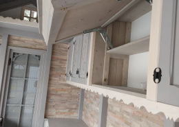 3938403F-7C59-4098-97A4-D1D1CC00FC80